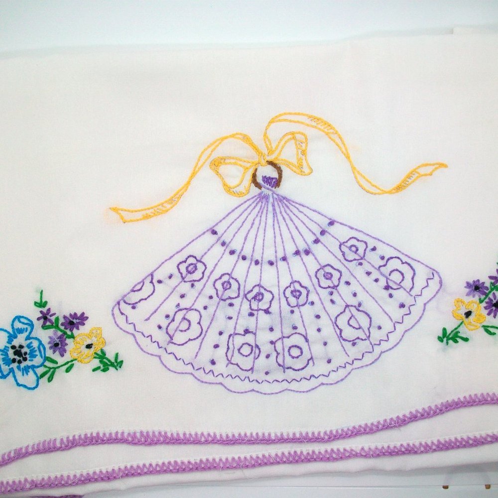 Vintage Set Embroidered Pillowcases Fans and Flower Bouquets